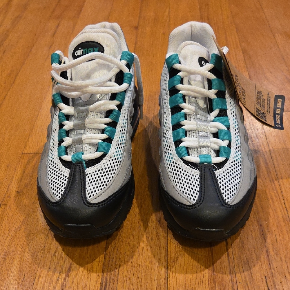Nike Air Max White and Teal Sneakers
